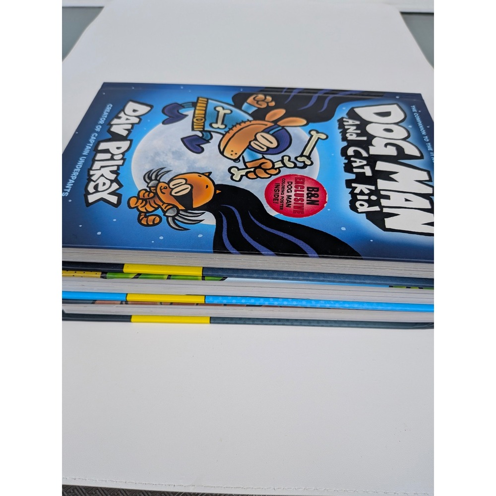 Dog Man Dav Pilkey Graphic Novel Lot 3 Books Lord of the Fleas Cat Kid Hardcover - Picture 4 of 4